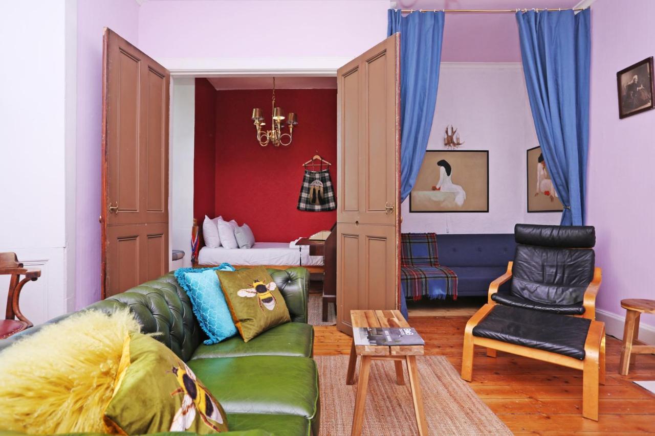 Joivy Iconic Colorful Home On The Royal Mile エディンバラ エクステリア 写真