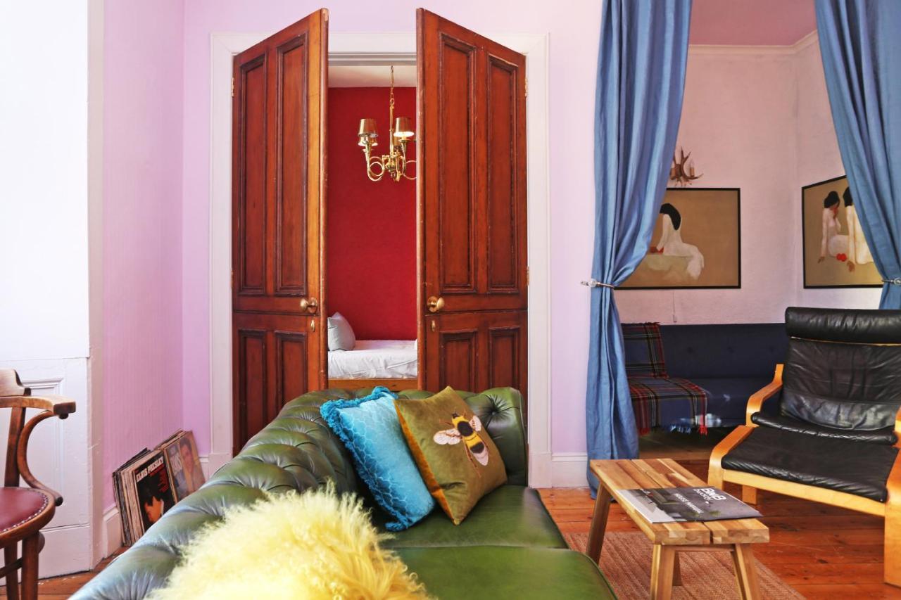 Joivy Iconic Colorful Home On The Royal Mile エディンバラ エクステリア 写真