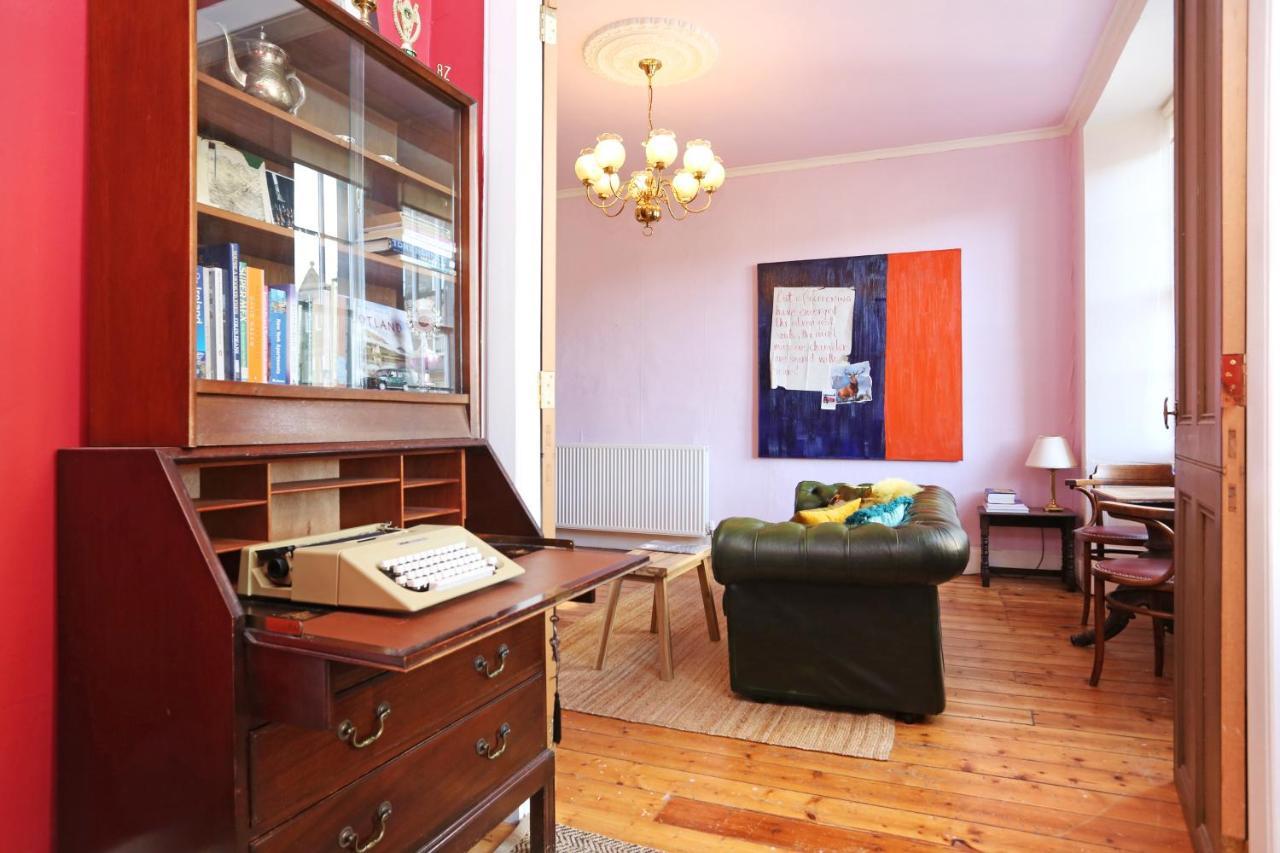 Joivy Iconic Colorful Home On The Royal Mile エディンバラ エクステリア 写真